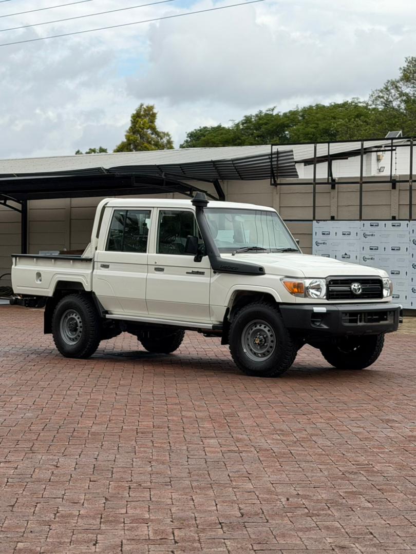 Toyota LandCruiser 79 Series DoubleCab