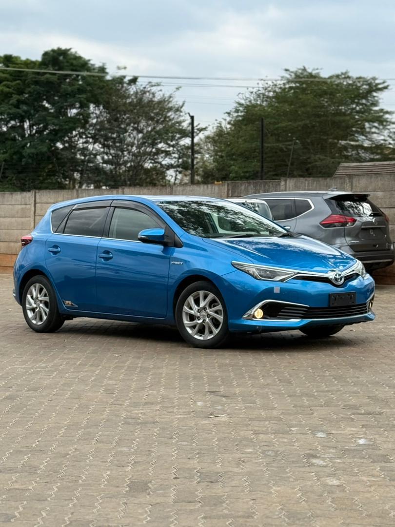 Toyota Auris Hybrid